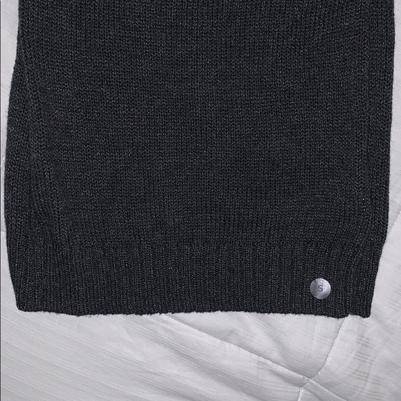 NEW Charcoal Grey Off-the-shoulder sweater - Picture 3 of 3